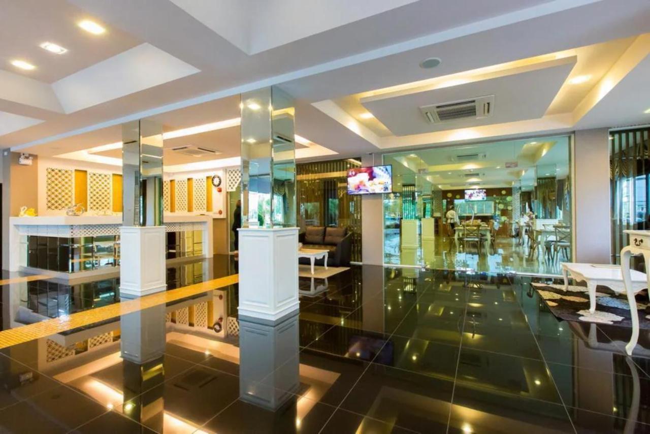 Harmonize Hotel- SHA Extra Plus Chiang Mai Esterno foto
