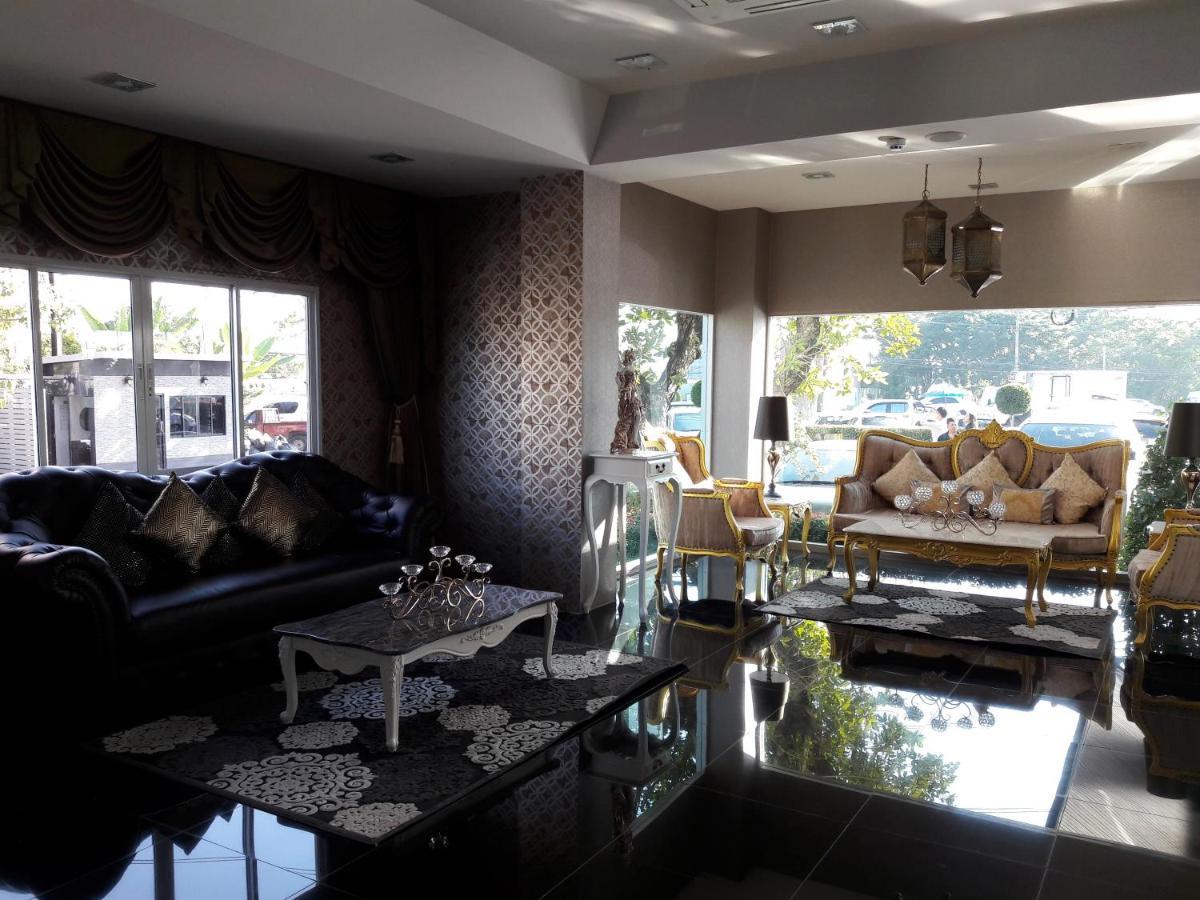 Harmonize Hotel- SHA Extra Plus Chiang Mai Esterno foto